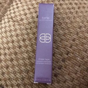 NIB Tarte shape tape